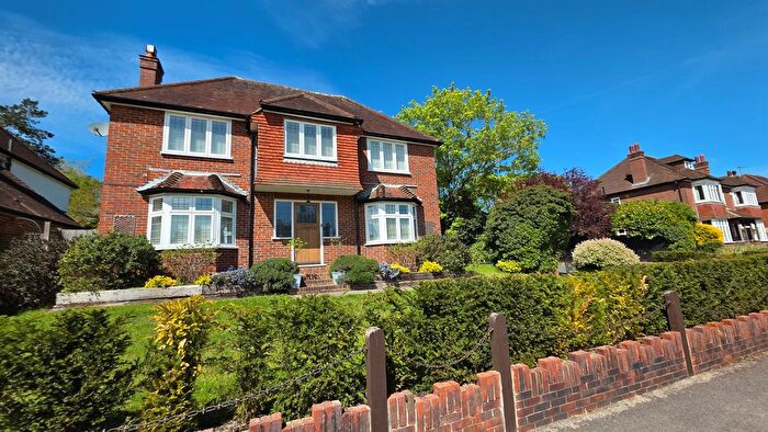 4 Bedroom Detached House For Sale In Sondes Place Drive, Dorking, RH4