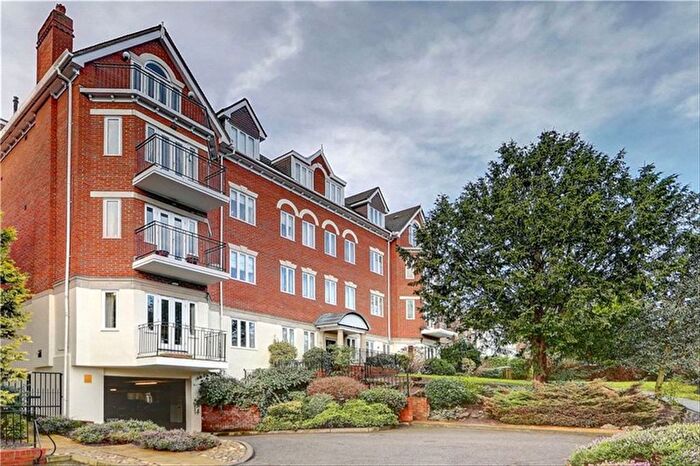 1 Bedroom Flat To Rent In Wimbledon Hill Road, London, SW19