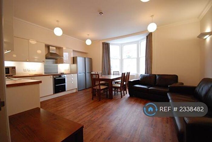 6 Bedroom Terraced House To Rent In Queens Road, Brighton, BN1