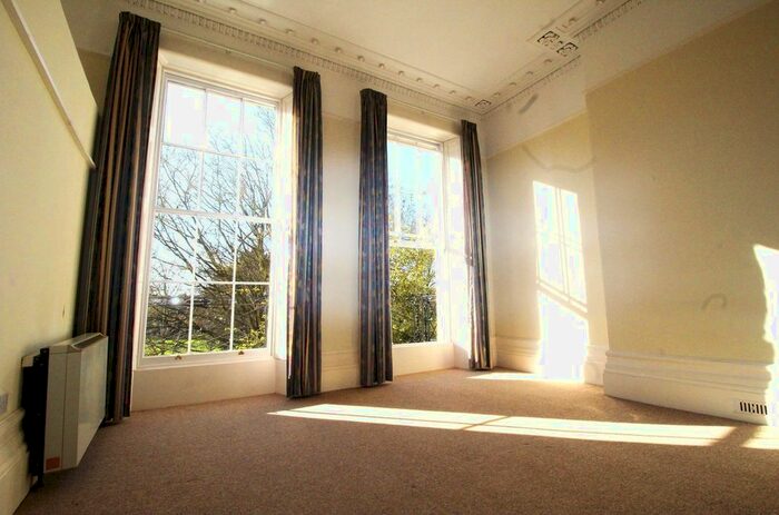 1 Bedroom Flat To Rent In Pittville Lawn, Cheltenham, GL52