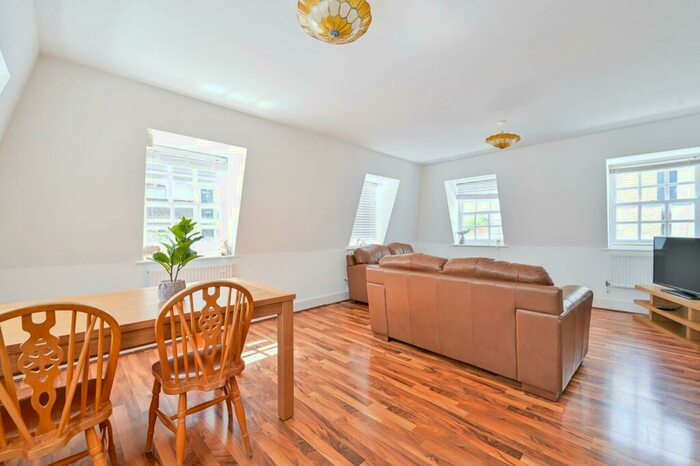 2 Bedroom Flat To Rent In Brunel Road, Rotherhithe, London, SE16