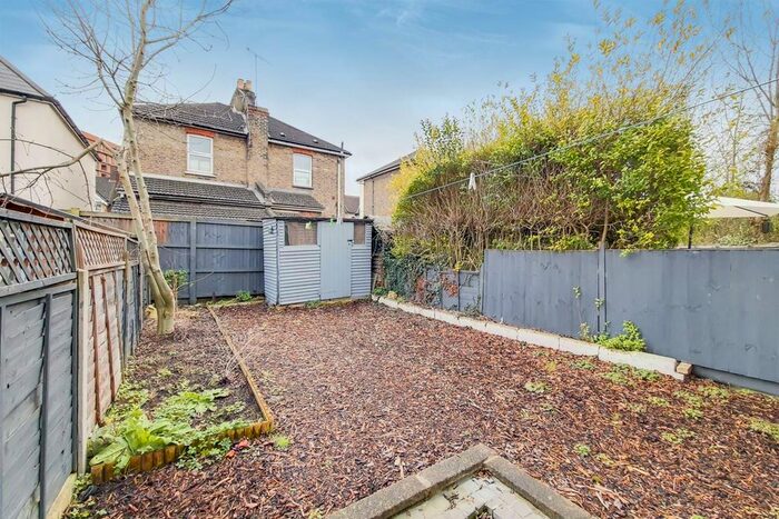 3 Bedroom Terraced House To Rent In Vicarage Road, Sutton, SM1