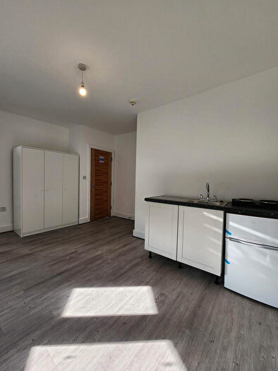 Studio To Rent In Elmstead Avenue, Wembley, HA9