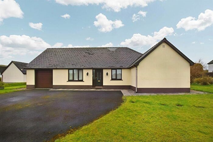 3 Bedroom Detached Bungalow For Sale In Clos Y Gafel, Crymych, SA41