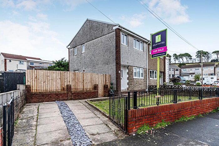 2 Bedroom Semi-Detached House For Sale In Llantwit Fardre, Pontypridd, CF38