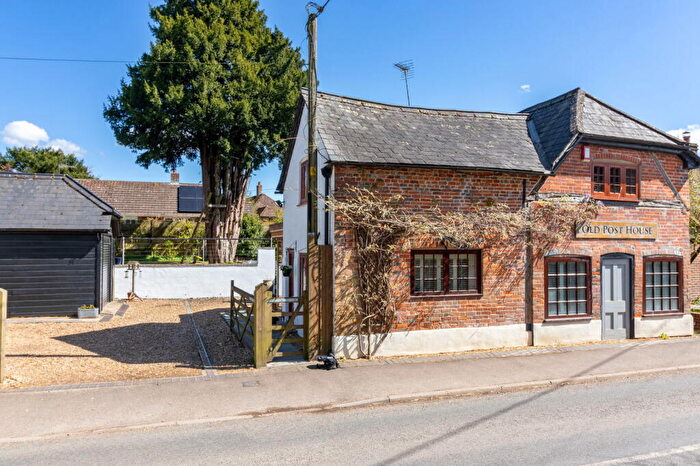 4 Bedroom Detached House For Sale In The Old Post House, Preston Candover, The Candover Valley, Hampshire, RG25