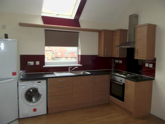 2 Bedroom Flat To Rent In Broxtowe Lane, Cinderhill, NG8