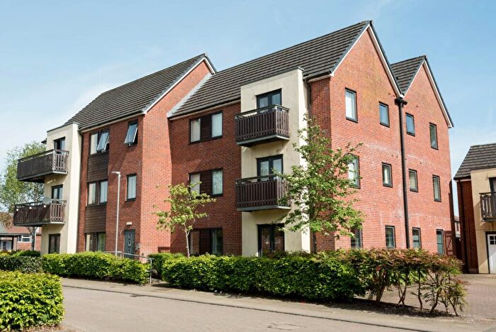 2 Bedroom Apartment To Rent In The Place, Mere Drive, M27