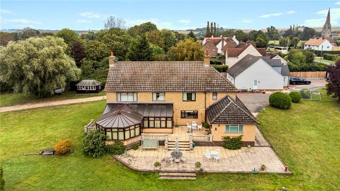 5 Bedroom Detached House For Sale In Stow Road, Spaldwick, Huntingdon, Cambridgeshire, PE28
