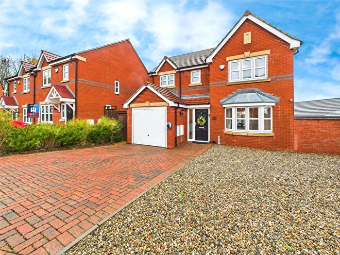 4 Bedroom Detached House For Sale In Hallam Grove, Langley Mill, Nottingham, Derbyshire, NG16