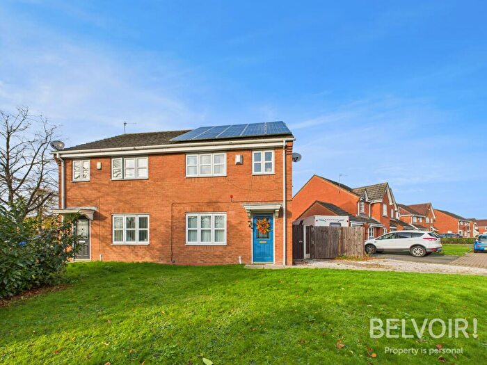 3 Bedroom Semi Detached House For Sale In Bannister Close, Stoke, Stoke On Trent, ST4