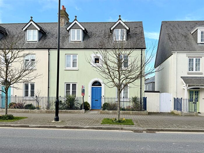 5 Bedroom Semi Detached House For Sale In Stret Euther Penndragon, Nansledan, Newquay, TR8