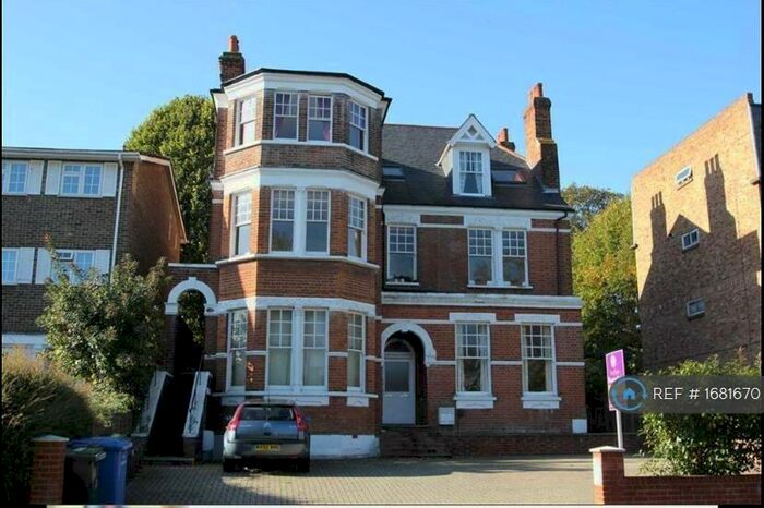 1 Bedroom Flat To Rent In Durham Road, Bromley, BR2