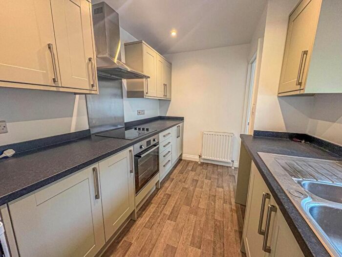 2 Bedroom Flat To Rent In Filton Grove, Horfield, Bristol, BS7