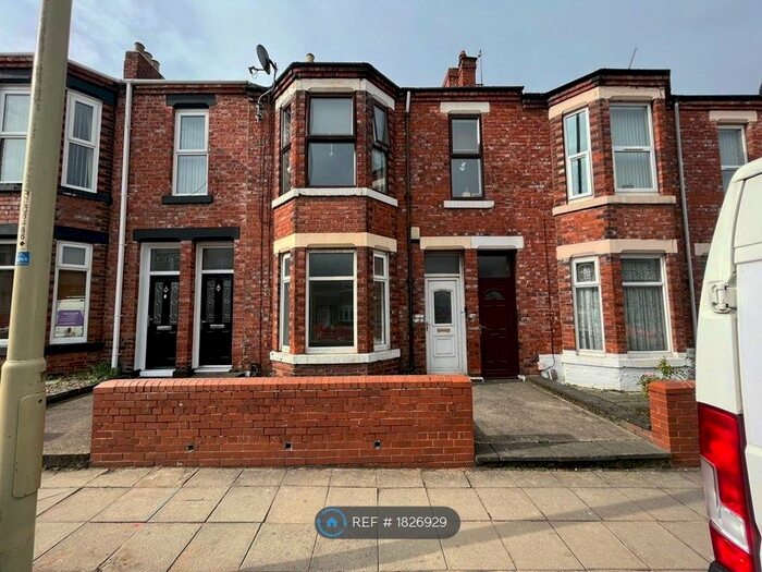 2 Bedroom Flat To Rent In Imeary Street, South Shields, NE33