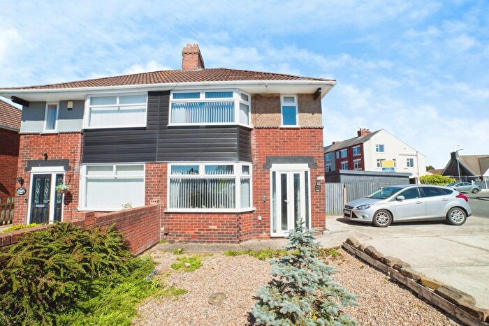 3 Bedroom Semi Detached House For Sale In Coronation Street, Sutton-In-Ashfield, Nottinghamshire, NG17