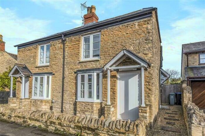 2 Bedroom Semi-Detached House To Rent In Church View, Bampton, Oxfordshire, OX18