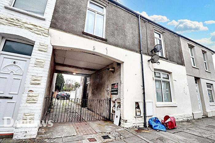 2 Bedroom Block Of Apartments For Sale In Merthyr Street, Cardiff, CF24