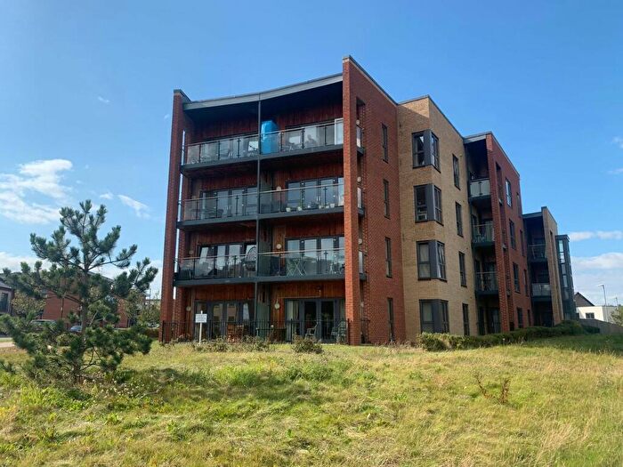 2 Bedroom Property To Rent In Ada Walk, Oakgrove, Milton Keynes, MK10