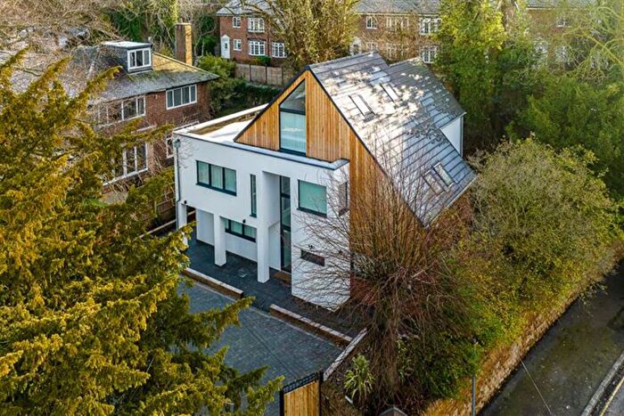 5 Bedroom Detached House To Rent In Erdogan House, Mapperley Park, NG3