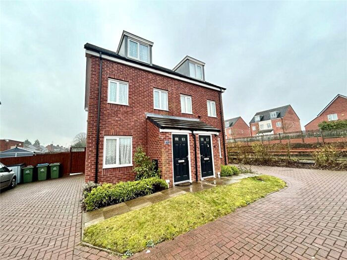 3 Bedroom Semi Detached House For Sale In Mannion Avenue, Coventry, CV6