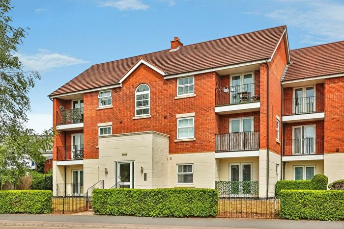 2 Bedroom Apartment For Sale In Portland Road, Hucknall, Nottingham, NG15
