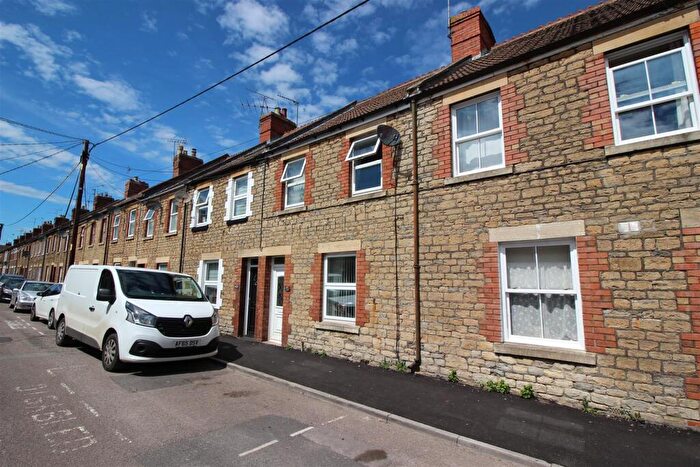 3 Bedroom Terraced House For Sale In Downing Street, Chippenham, SN14
