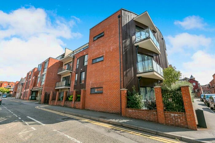 2 Bedroom Apartment To Rent In Town Centre, Guildford, GU1