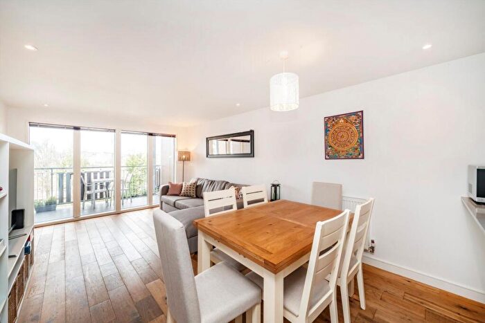 2 Bedroom Flat For Sale In Seren Park Gardens, Blackheath, SE3