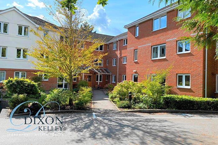 1 Bedroom Flat For Sale In St. Georges Court, Ringwood Road, Ferndown, Dorset, BH22