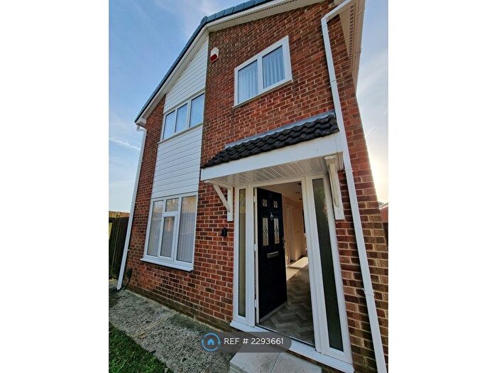 3 Bedroom Detached House To Rent In Morpeth Close, Washington, NE38