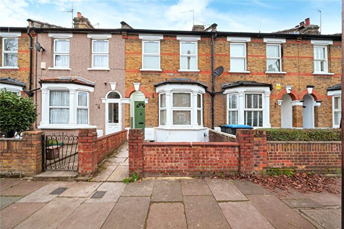 3 Bedroom Terraced House To Rent In Clive Road, Enfield, EN1