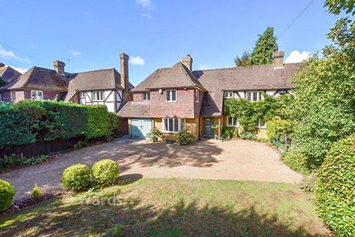 4 Bedroom Semi-Detached House For Sale In Loose Road, Loose, Maidstone, Kent, ME15