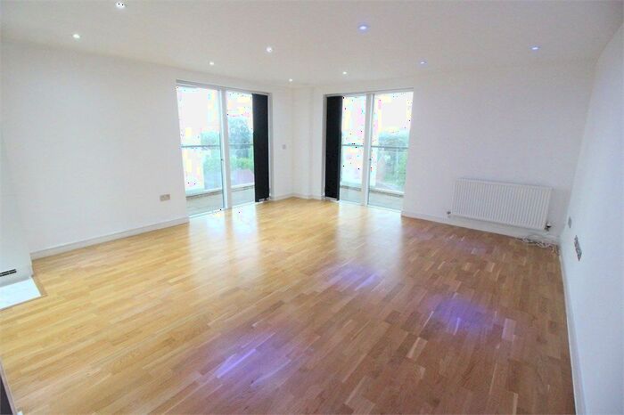 2 Bedroom Flat To Rent In Amias Drive, Edgware, HA8
