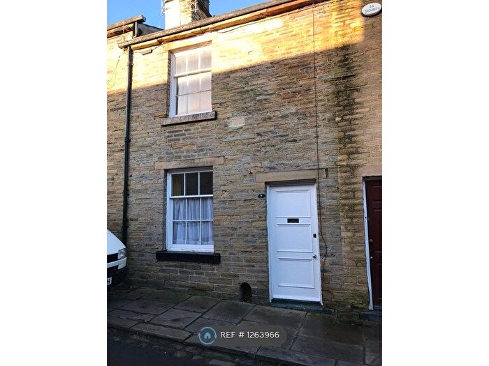 2 Bedroom Terraced House To Rent In Ada Street, Shipley, BD18