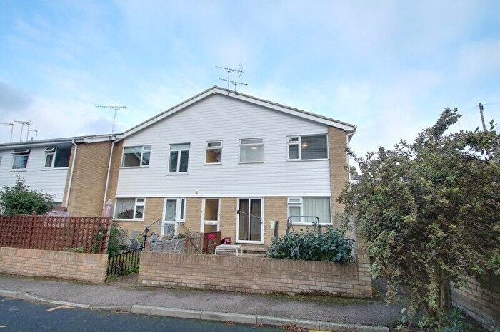 2 Bedroom Flat To Rent In Orchard Court, Sussex Road, Colchester, Essex, CO3