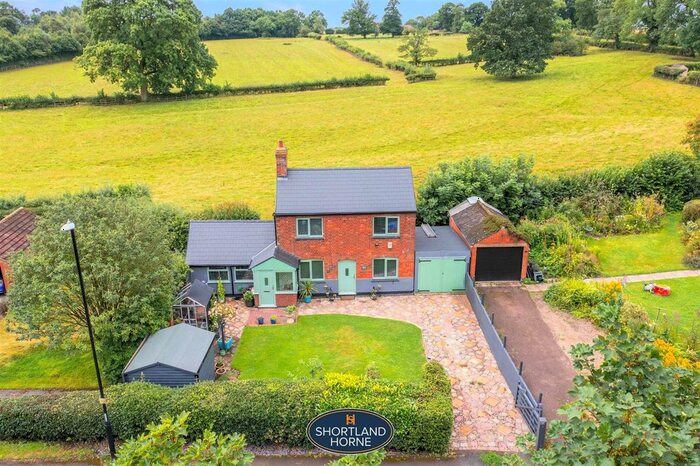 2 Bedroom Detached House For Sale In Wall Hill Road, Allesley, Coventry, CV5