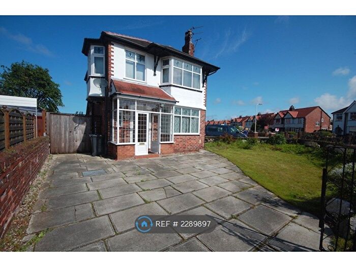 3 Bedroom Detached House To Rent In Churchgate, Southport, PR9