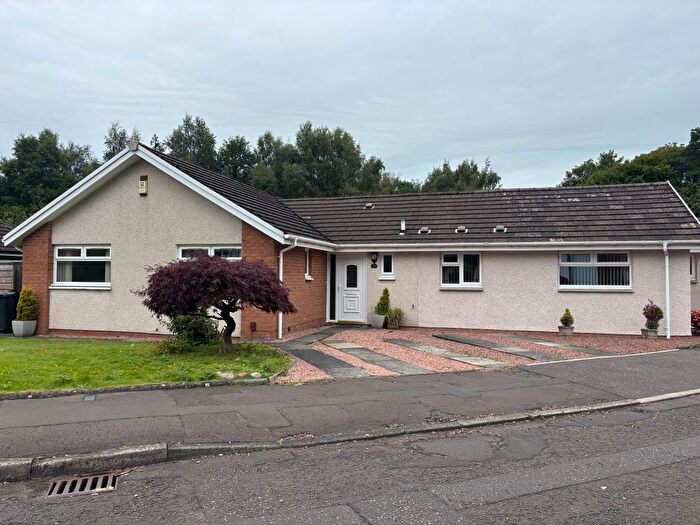 3 Bedroom Property To Rent In Kenningknowes Road, Stirling, FK7
