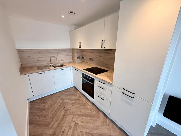 1 Bedroom Apartment To Rent In Castleward Boulevard, Derby, DE1