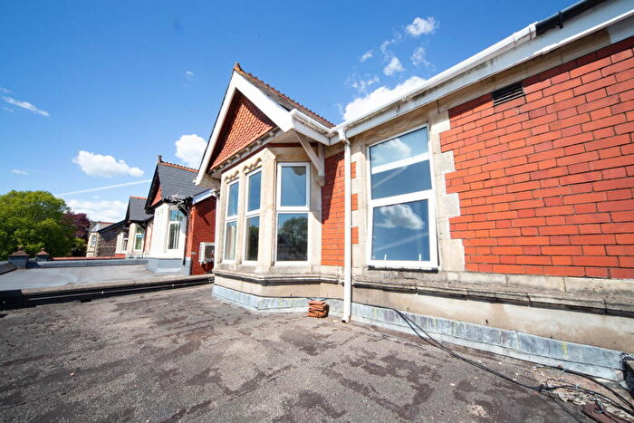 2 Bedroom Apartment To Rent In Park Road, Cardiff, CF14