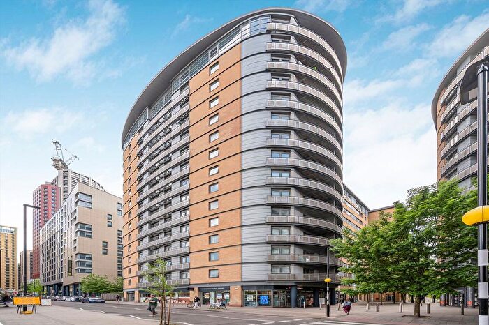 1 Bedroom Flat To Rent In Victoria Road, Acton, W3