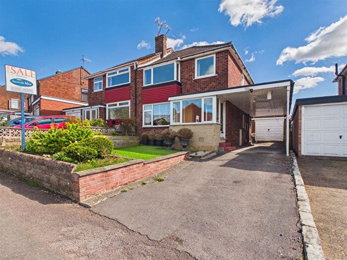 3 Bedroom Semi Detached House For Sale In Oakhill Road, Dronfield, S18