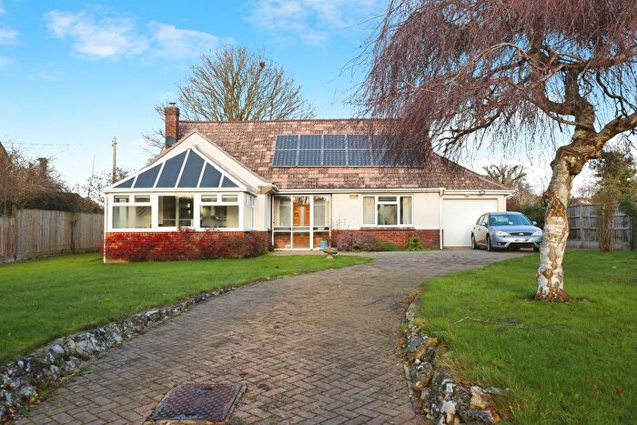 2 Bedroom Detached Bungalow For Sale In Hurdcott Lane, Winterbourne Earls, Salisbury, SP4