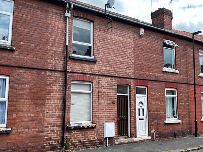 2 Bedroom Terraced House To Rent In Regent Street, Balby, DN4