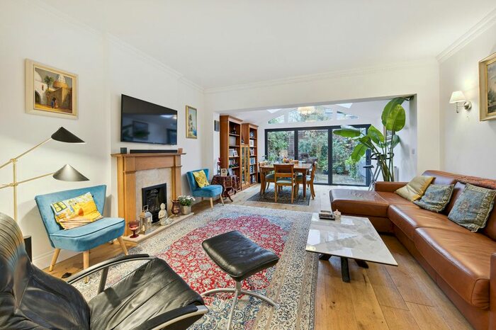 2 Bedroom Terraced House To Rent In Berisford Mews, London, SW18