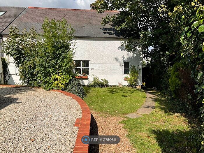 3 Bedroom Semi Detached House To Rent In Robin Hood Lane, Chatham, ME5