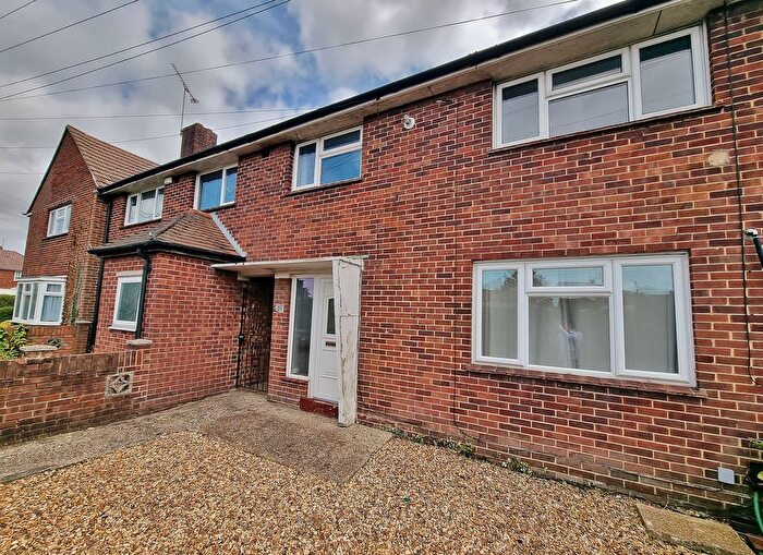 3 Bedroom Terraced House For Sale In Stroudwood Road, West Leigh, PO9