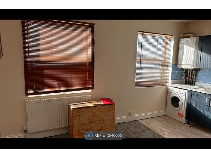 1 Bedroom Flat To Rent In Langthorne Road, London, E11