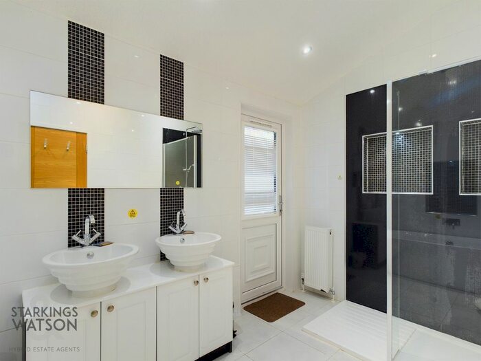 1 Bedroom Chalet For Sale In Somerleyton, Staithe Road, Burgh St. Peter, Beccles, NR34